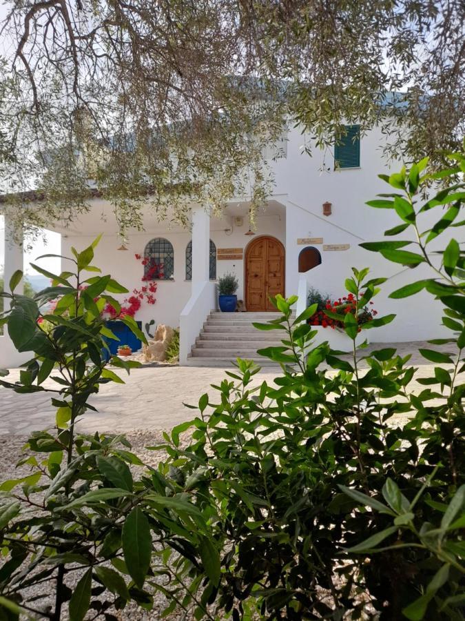 Agriturismo Palas De Serra Country Resort Onifai 외부 사진