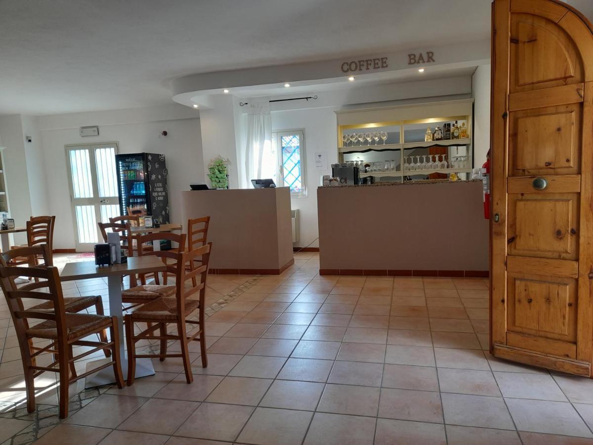 Agriturismo Palas De Serra Country Resort Onifai 외부 사진
